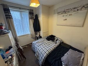 Photo 5- click for photo gallery